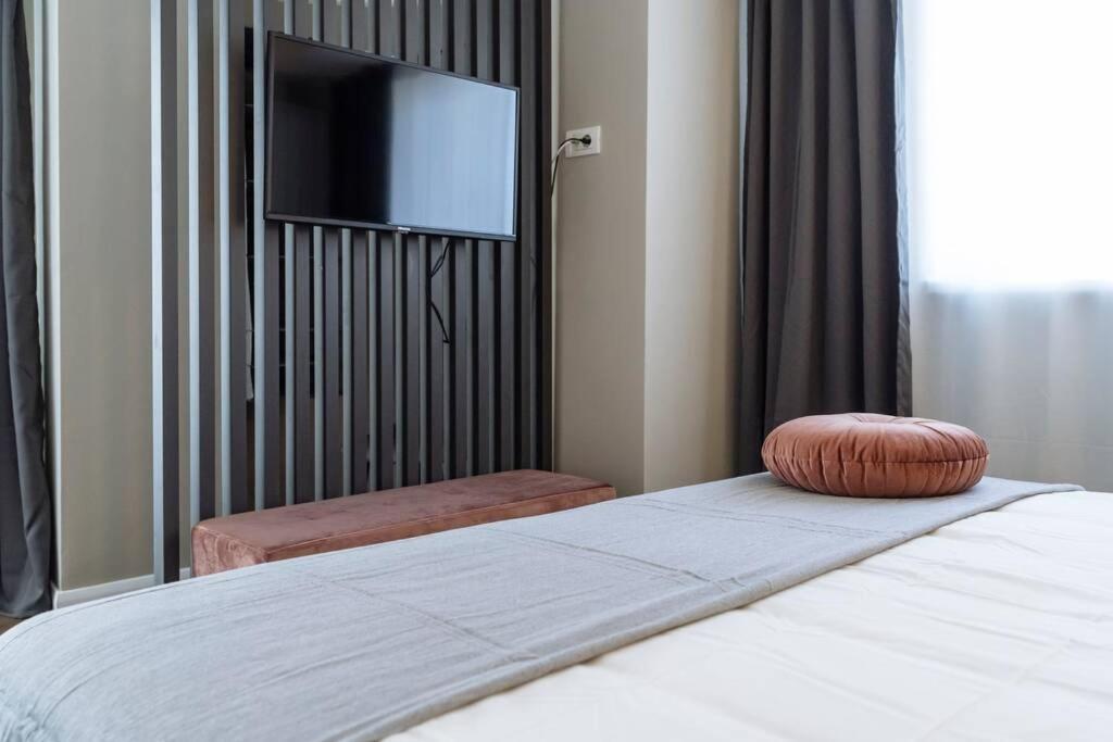 Panoramic Apartment - 4Br - Piata Unirii Bukarest Kültér fotó